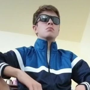 Meet your Posher, Evan